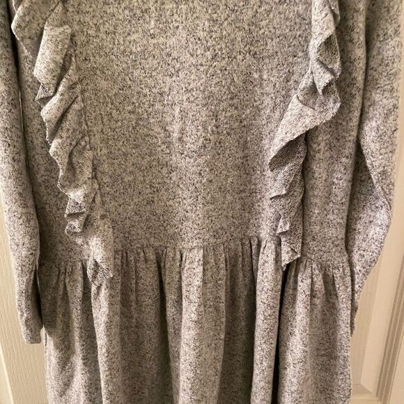 Mango Girls Textured Ruffled Dress Heather Grey Size 5-6 Years NWT - Picture 3 of 6